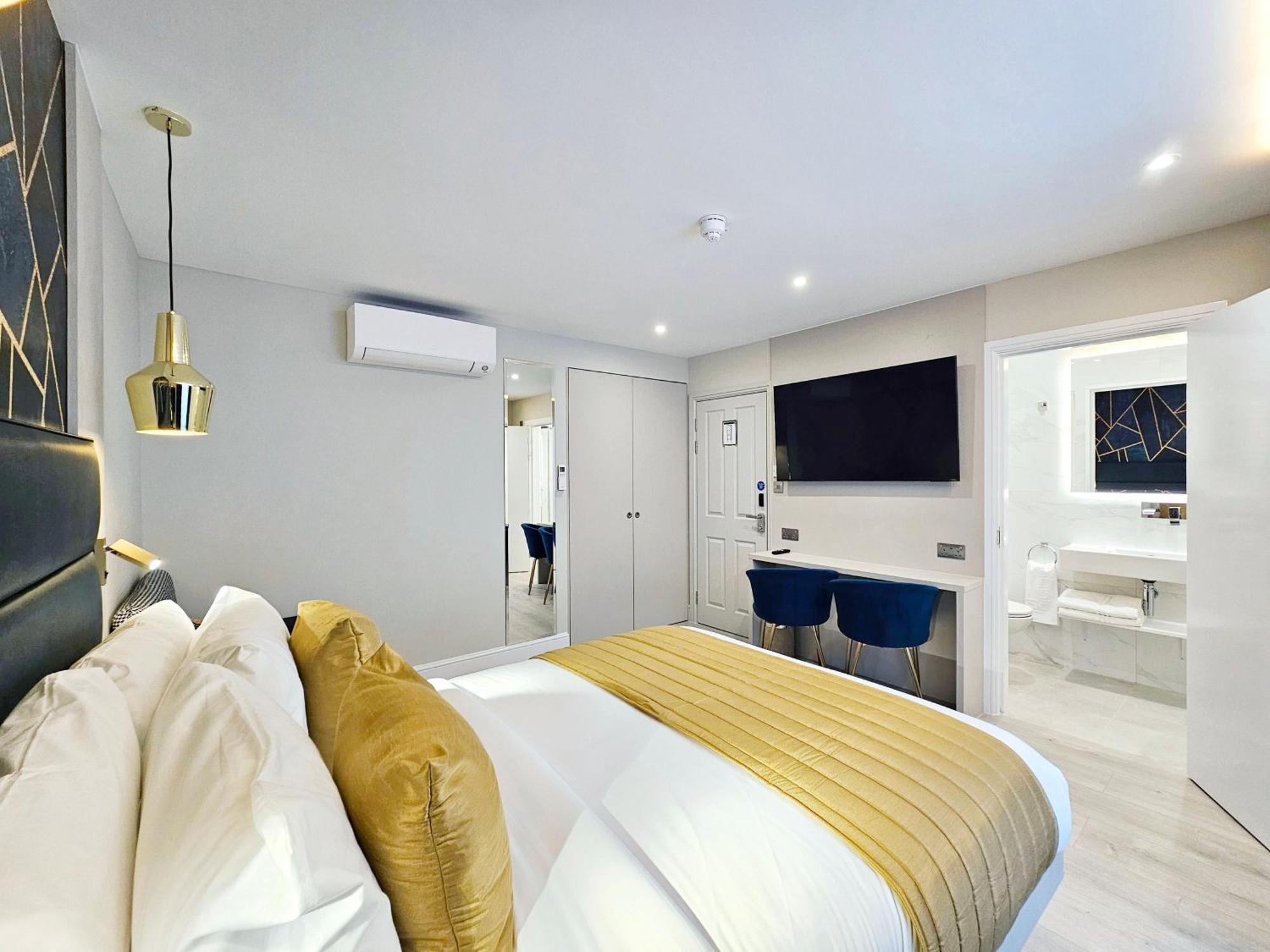 Nox Paddington 4*