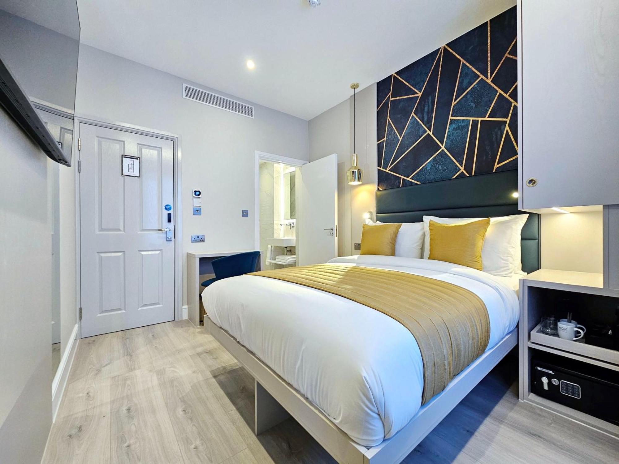 Nox Paddington 4*